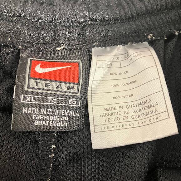 NIKE Oakland Las Vegas RAIDERS Practice Shorts Men's Size XL Black - Picture 5 of 9